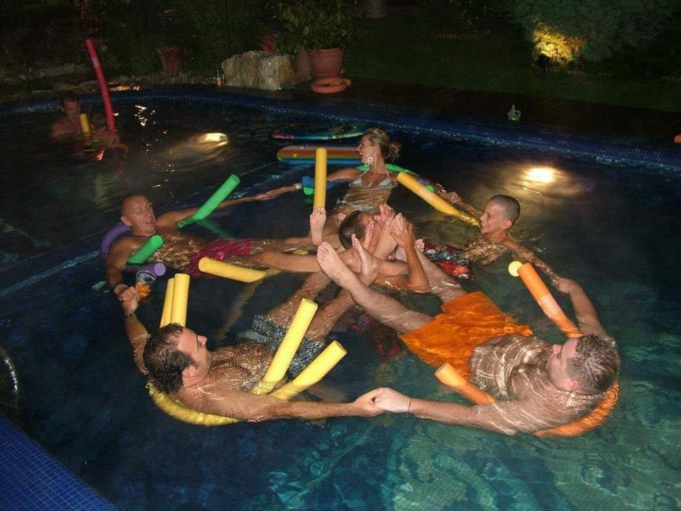 Holiday Vendeghaz Es Szabadidokert Jardanhaza المظهر الخارجي الصورة